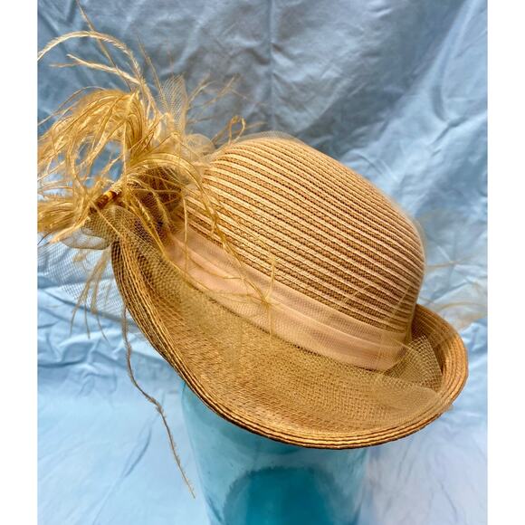 Luci Ames Handcraft Tan Wicker Hat w Ostrich Hat - Picture 4 of 13